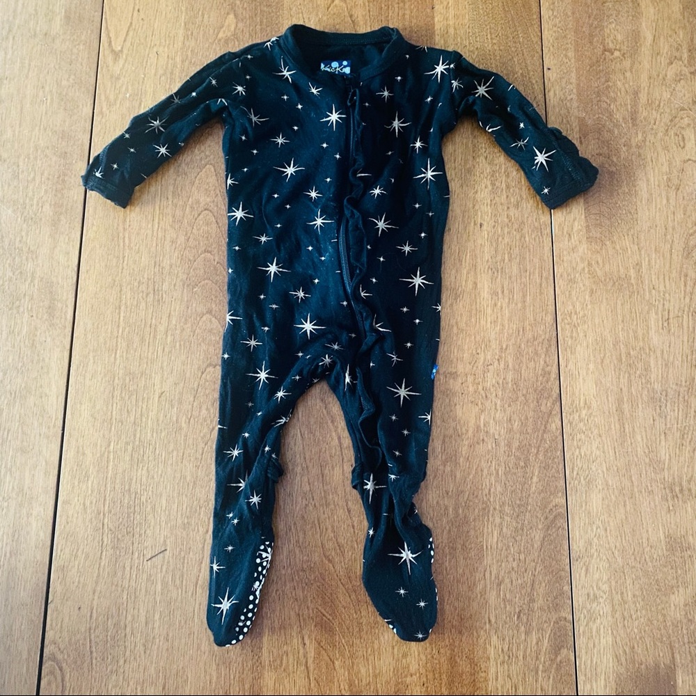 Kickee Pants Rose Gold Bright Star Ruffle Footie